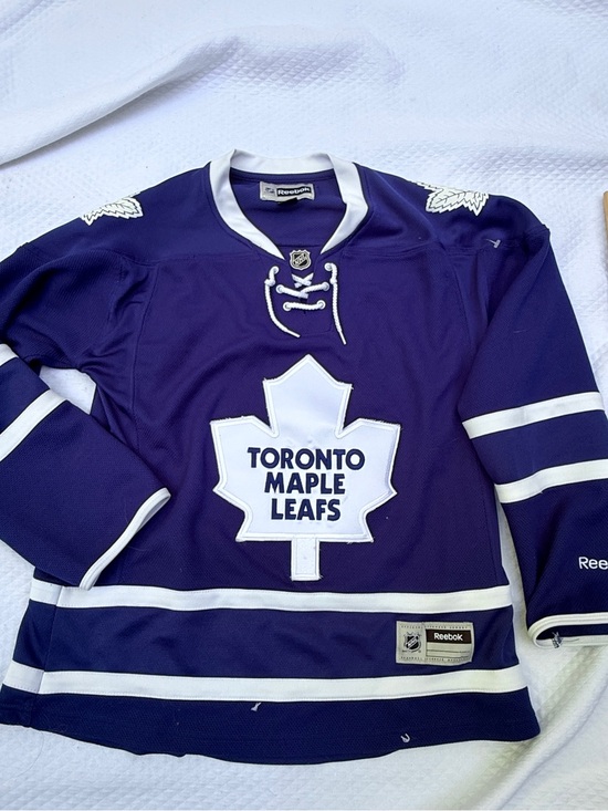 NHL/Reebok/Maple Leafs Other - Reebok Purple and White Toronto Maple Leafs Hockey Jersey